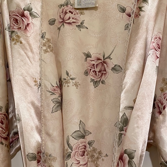 Floral Robe - Pink - Picture 6 of 8